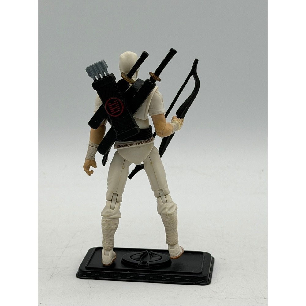 GI Joe 25th Anniversary Storm Shadow Ninja Action Figure Accessories 3.75" - Picture 2 of 9